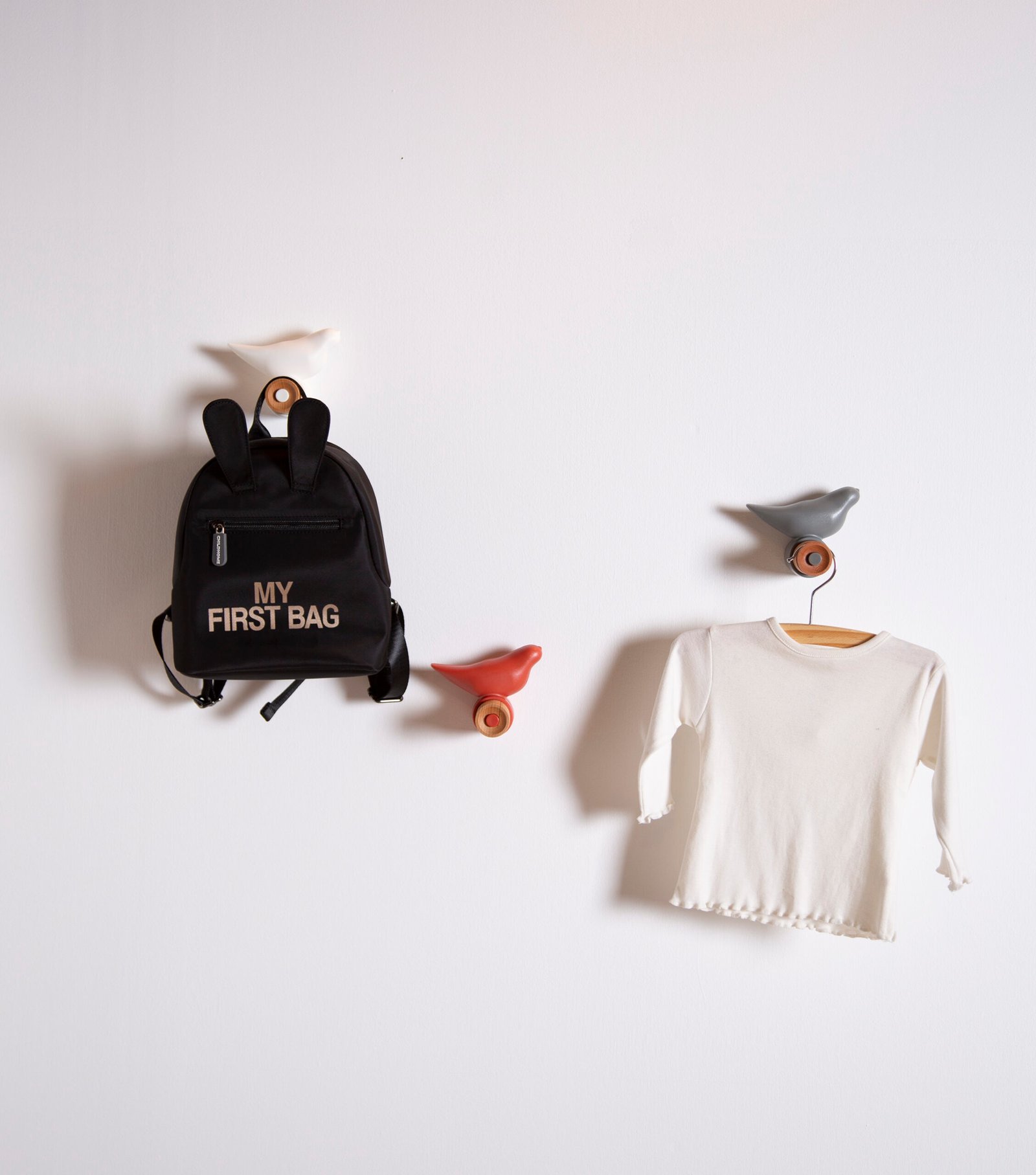 CWKIDBBL_CHHOBIRDGR_CHHOBIRDWH_CHHOBIRDRE_MOOD_4