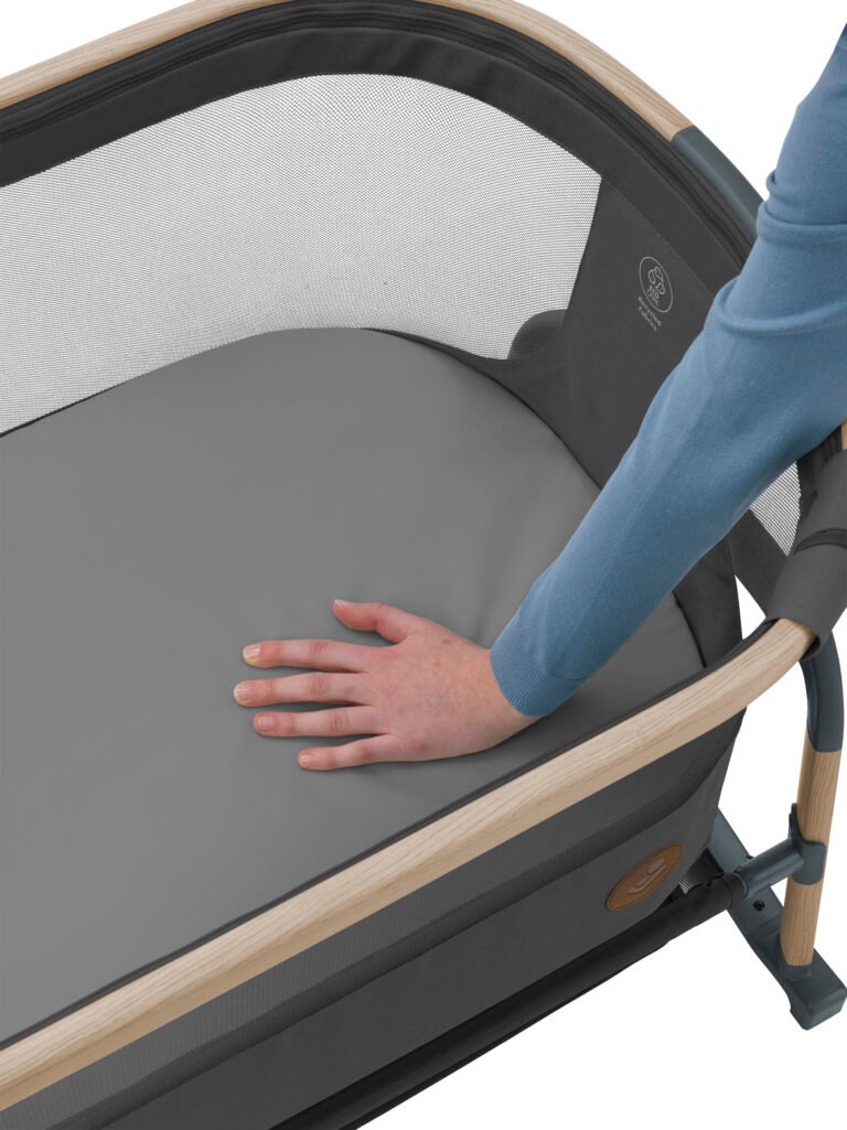 2121043110 2022 maxicosi homeequipment bed beyondgraphite comfor