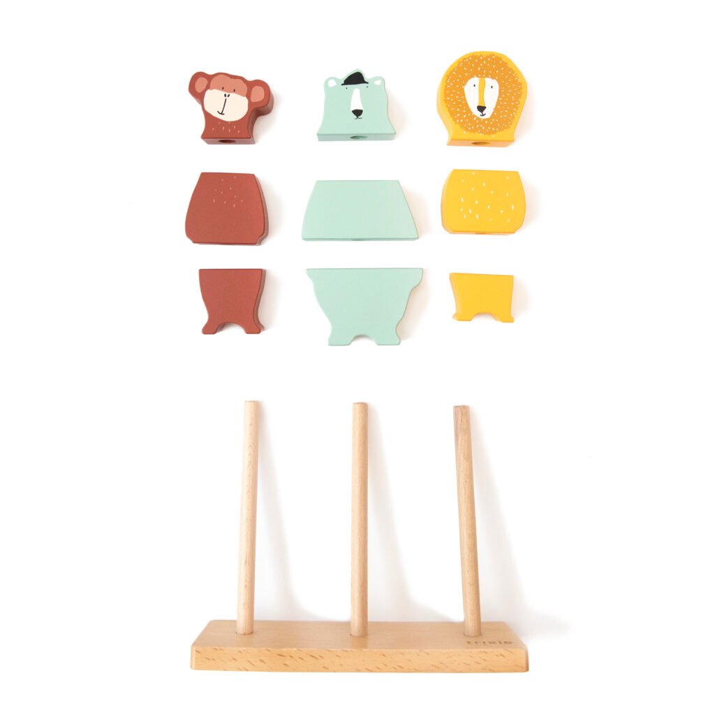 Wooden animal puzzle stacker