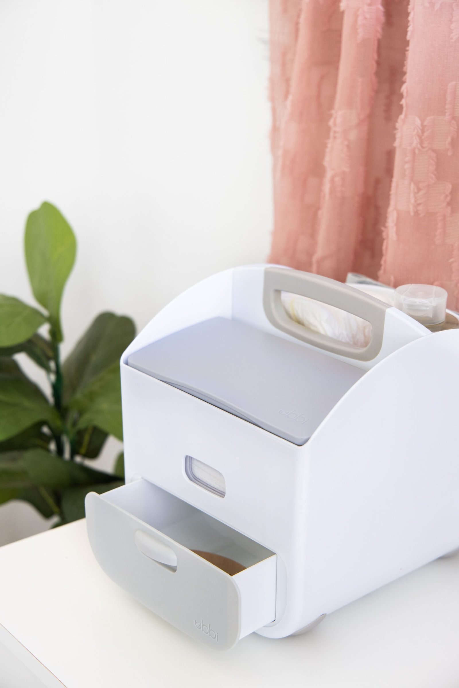 Ubbi – Diaper Caddy Gray