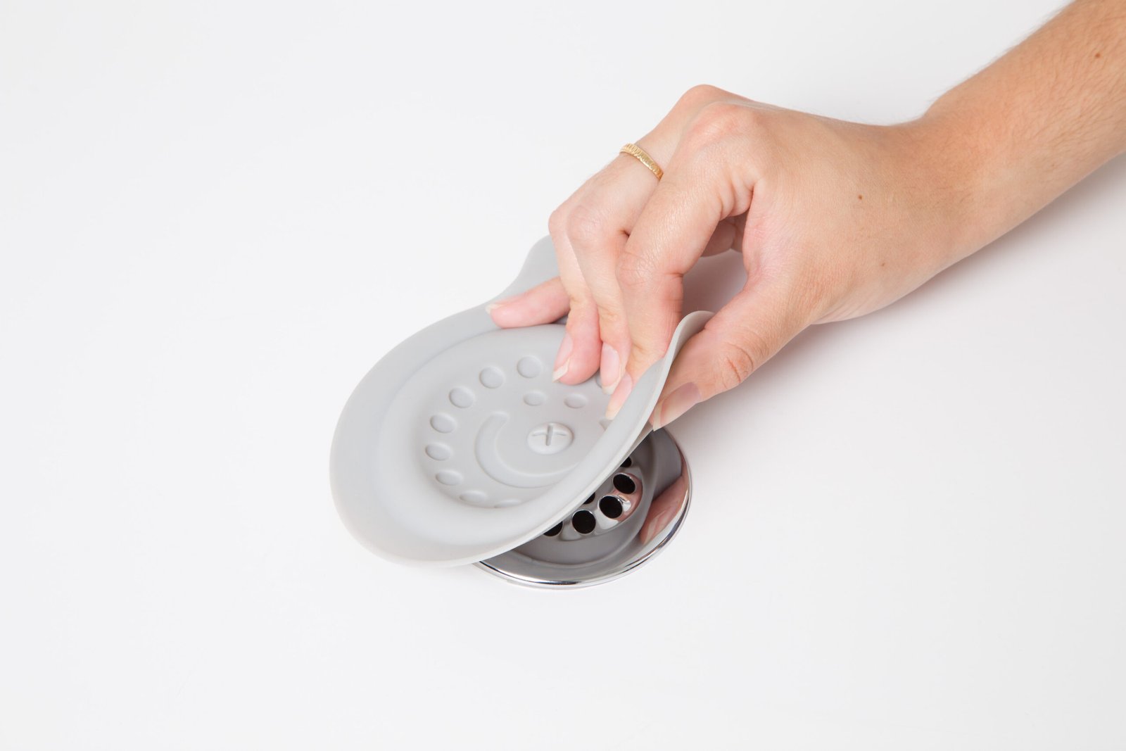 Ubbi – Drain Stopper Gray