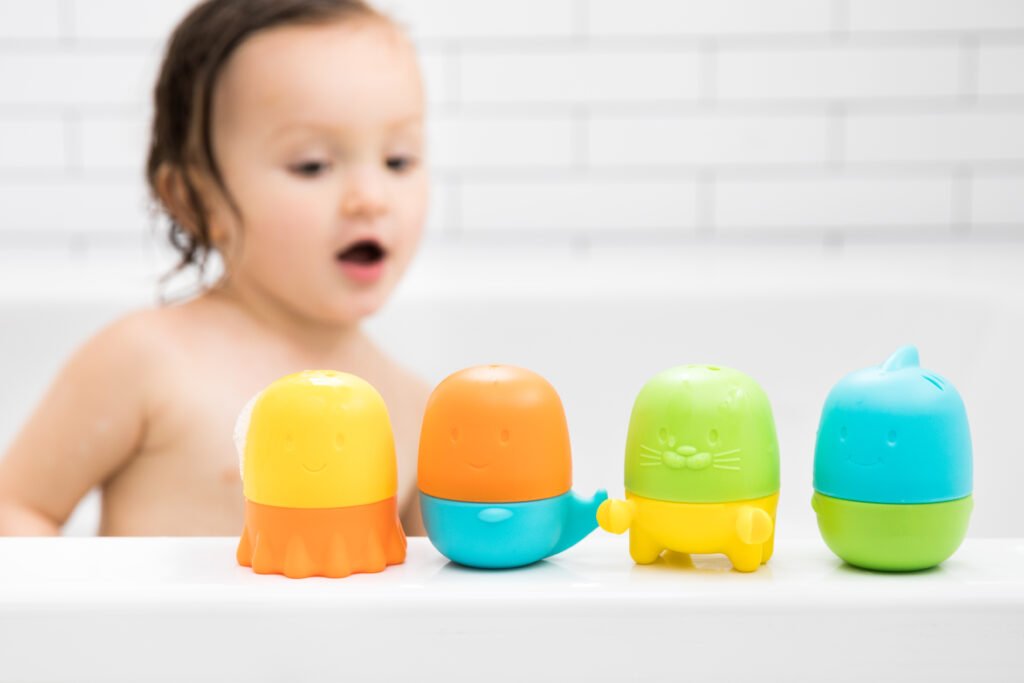 Ubbi - Interchangeable Bath Toys Multi