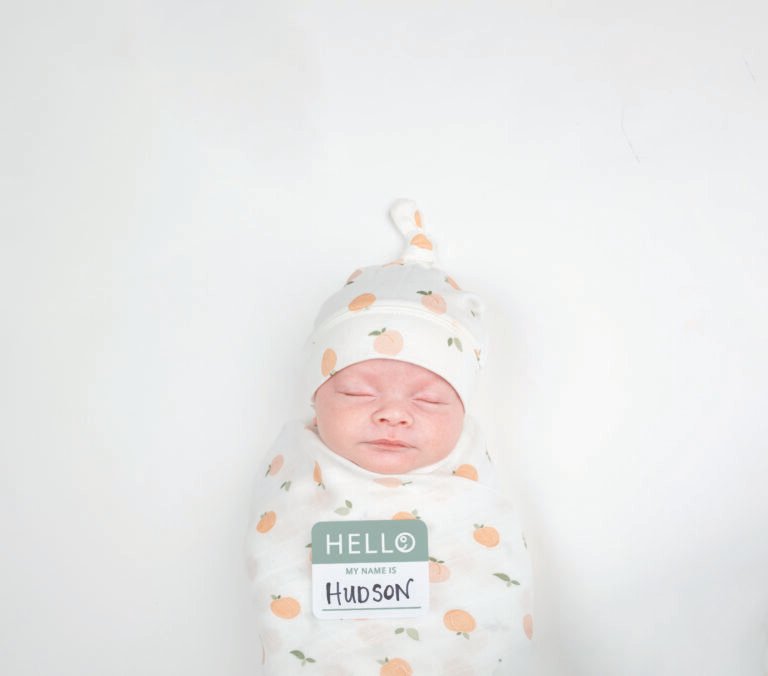 LJ654 - PeachesHelloWorld - lifestyle 8