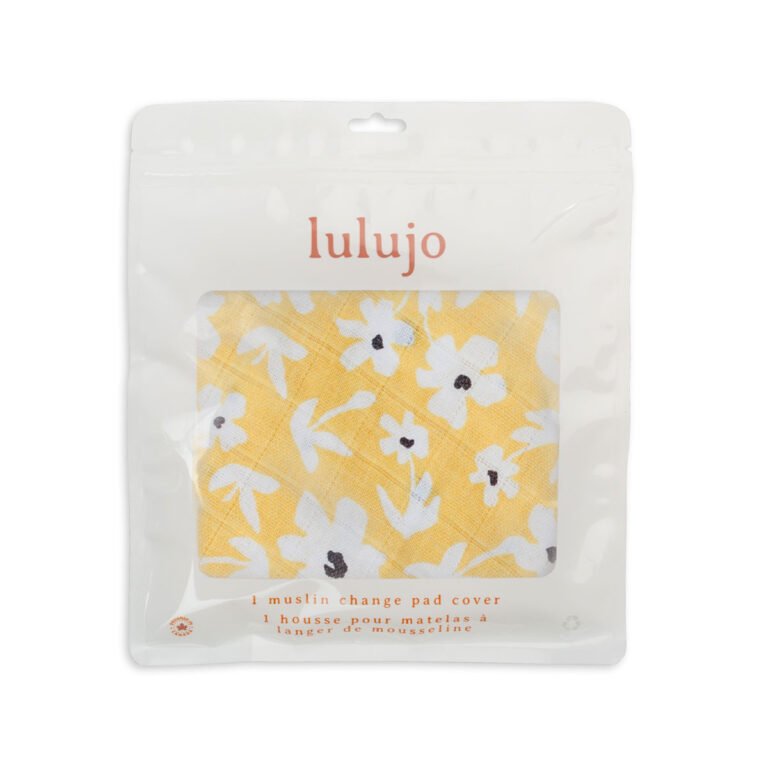 LJ725 - YellowWildflowersChangePadCover - packa