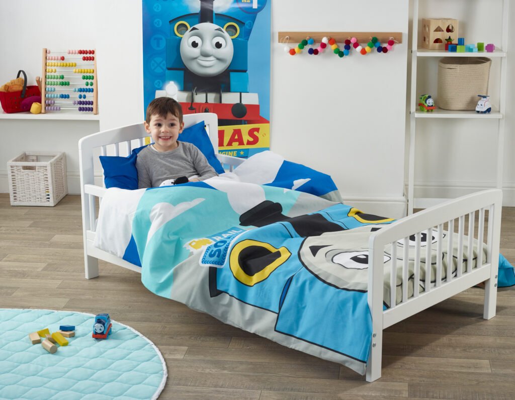 Thomas and Friends kinder valley 7 piece toddler bed bundle with Sydney toddler White bed and Kinder Flow mattress