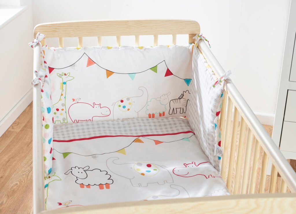 Animal Journey Quilt and Bumper Set