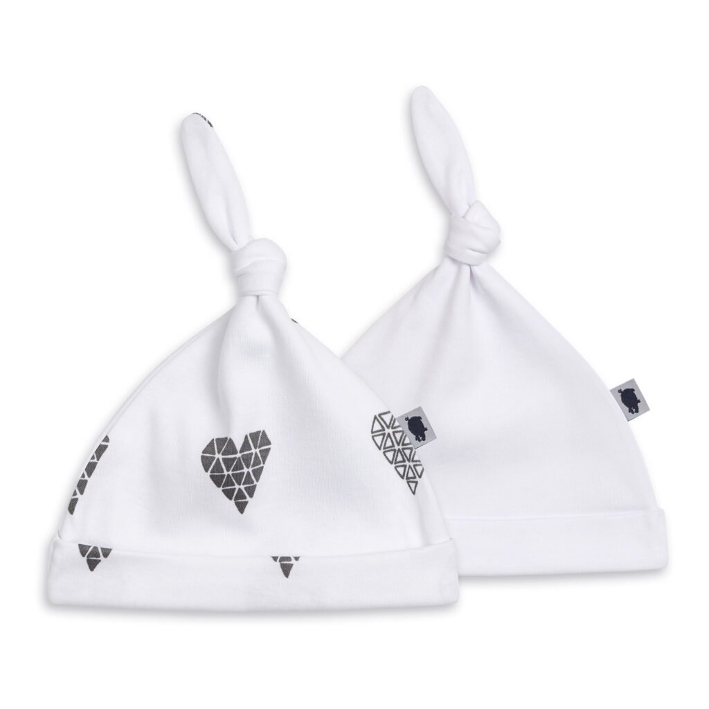 Czapki - Hats hearts & white
