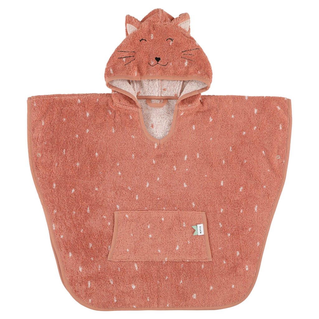 Poncho Mrs. Cat