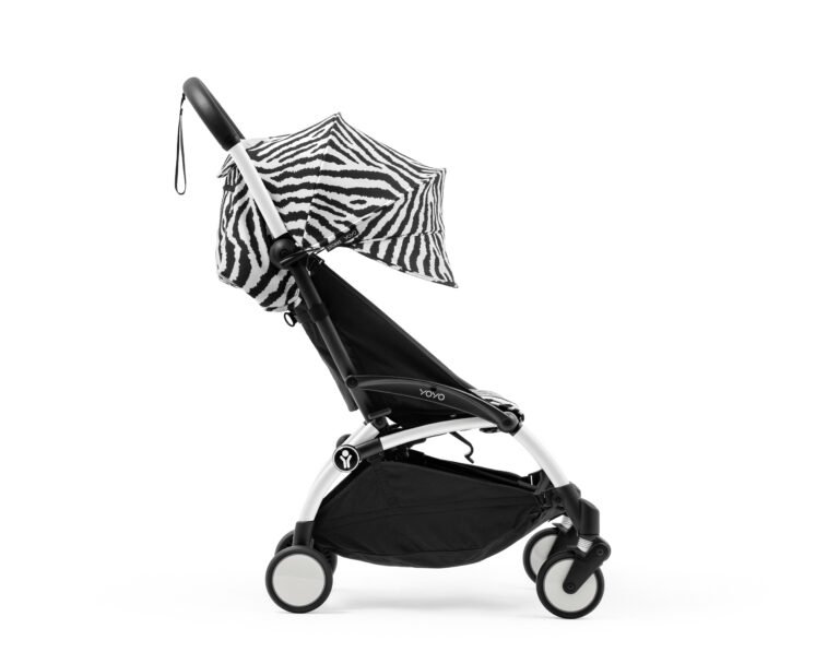 Stokke® YOYO® 6+ Zebra. White frame. Extended Canopy. Profile view.